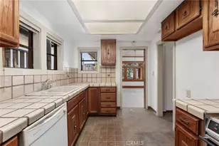 1920 Hermosa Ave, Hermosa Beach, CA 90254 - Photo 17
