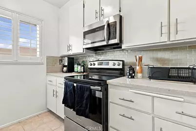 26051 Vermont #301C, Harbor City, CA 90710 - Photo 15