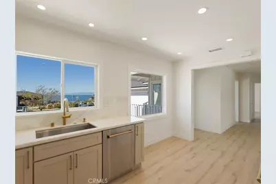 99 Calle Mayor, Redondo Beach, CA 90277 - Photo 17
