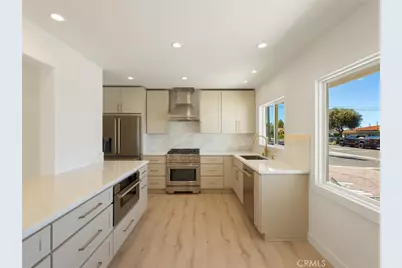 99 Calle Mayor, Redondo Beach, CA 90277 - Photo 11
