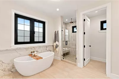 1346 Gates Ave., Manhattan Beach, CA 90266 - Photo 35