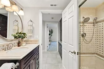 512 Esplanade, Redondo Beach, CA 90277 - Photo 35