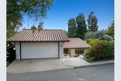 2204 Via Alamitos, Palos Verdes Peninsula, CA 90274 - Photo 1