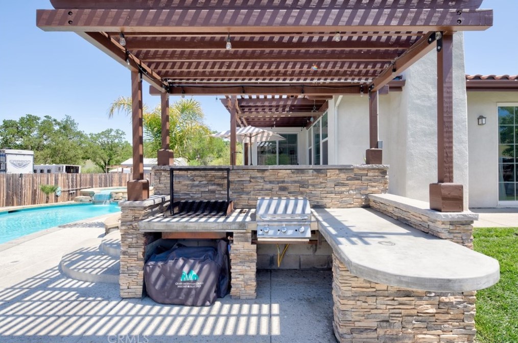 12955 Viejo Camino, Atascadero CA  93422-6205 exterior