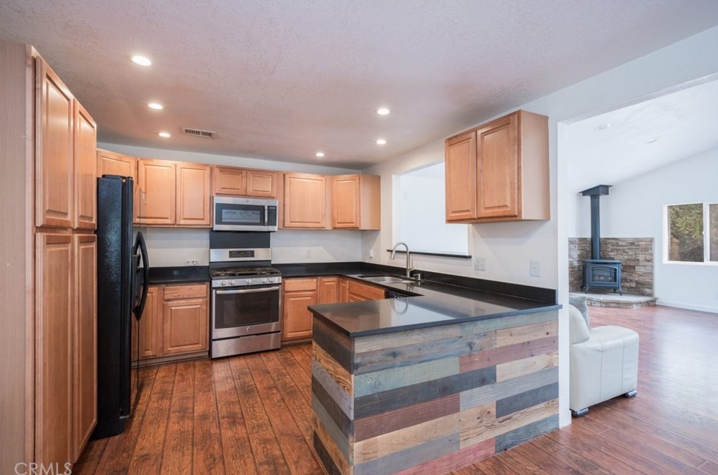 4565 Hidalgo Ave, Atascadero CA  93422-3550 exterior