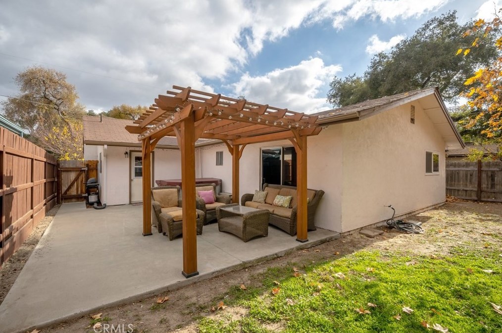 4538 Mananita Ave, Atascadero CA  93422-3068 exterior