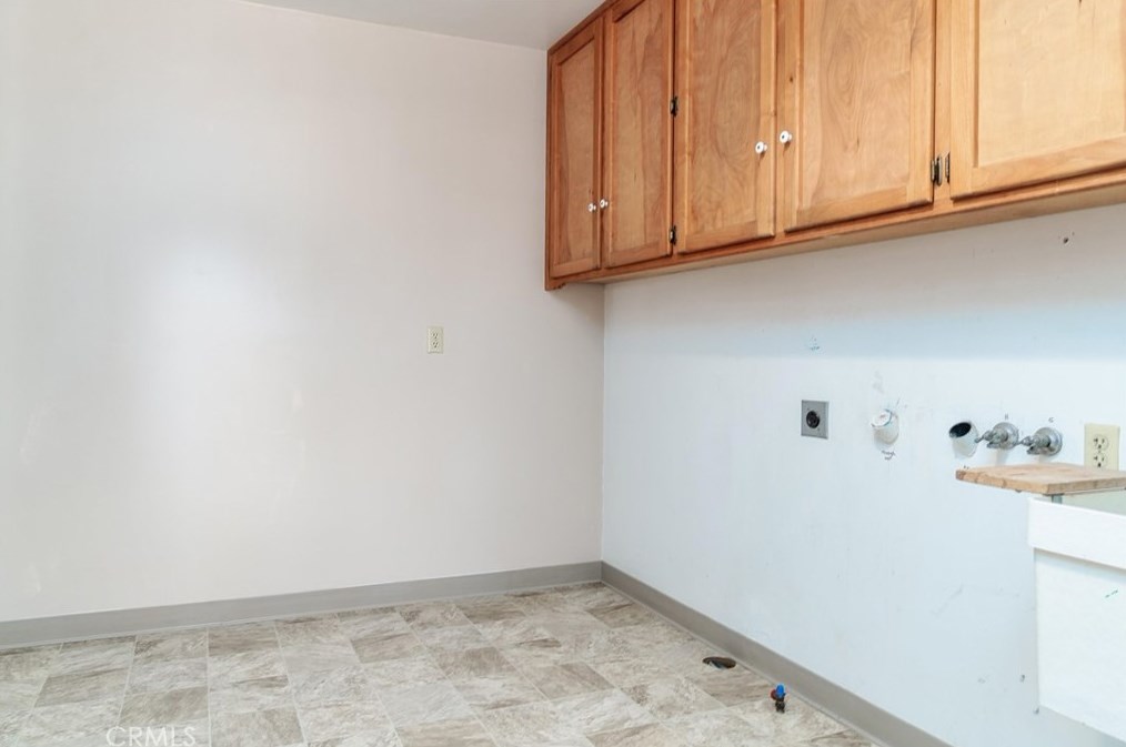 16850 Walnut Ave, Atascadero CA  93422-6622 exterior