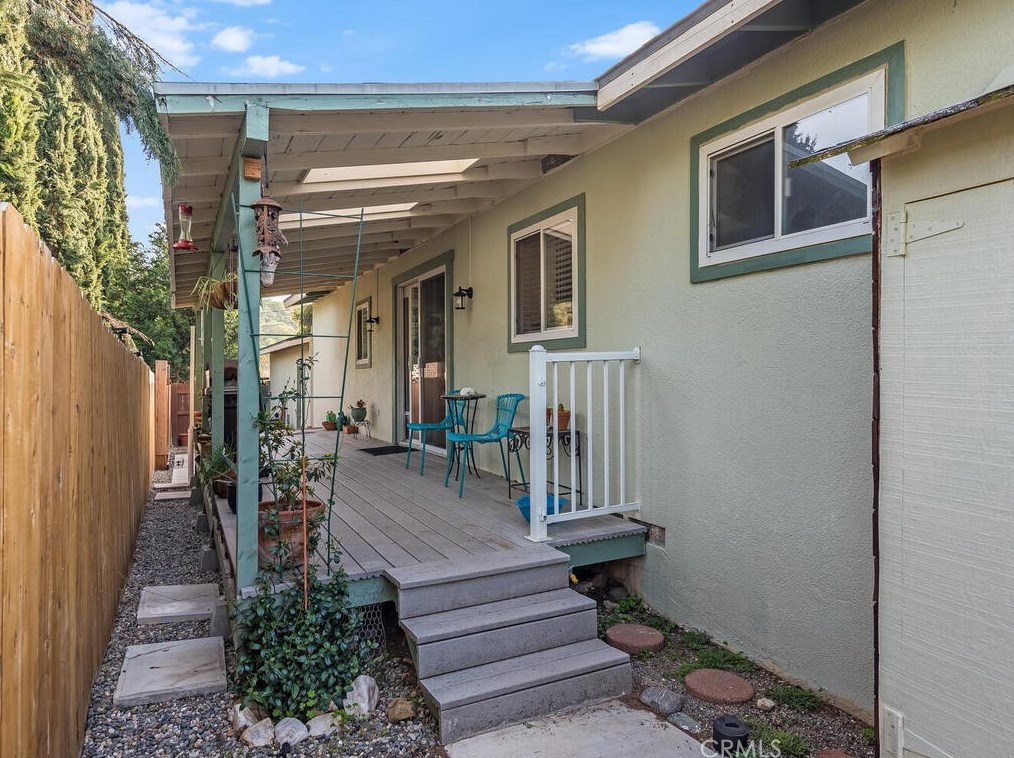 9307 Santa Lucia Rd, Atascadero CA  93422-2351 exterior