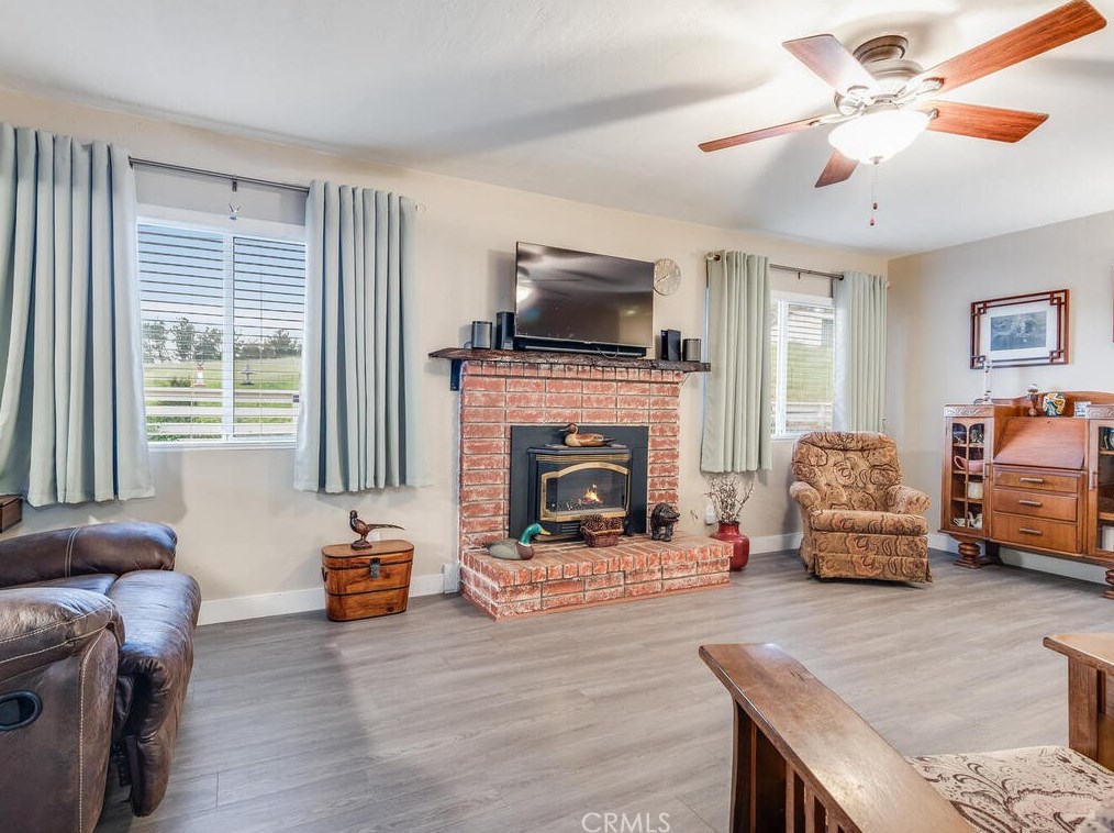 9307 Santa Lucia Rd, Atascadero CA  93422-2351 exterior