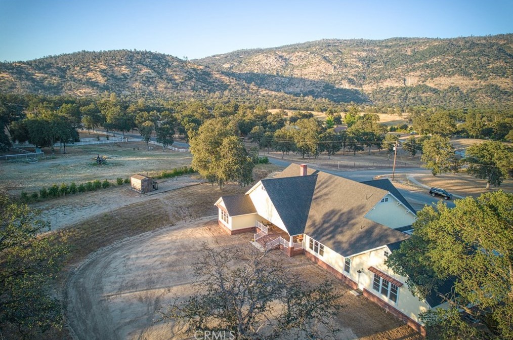 35288 Quail Oak Rd, Pineridge, CA 93602