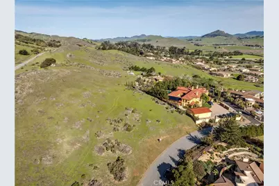 730 Via Laguna, San Luis Obispo, CA 93405 - Photo 25
