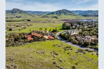 730 Via Laguna, San Luis Obispo, CA 93405 - Photo 17