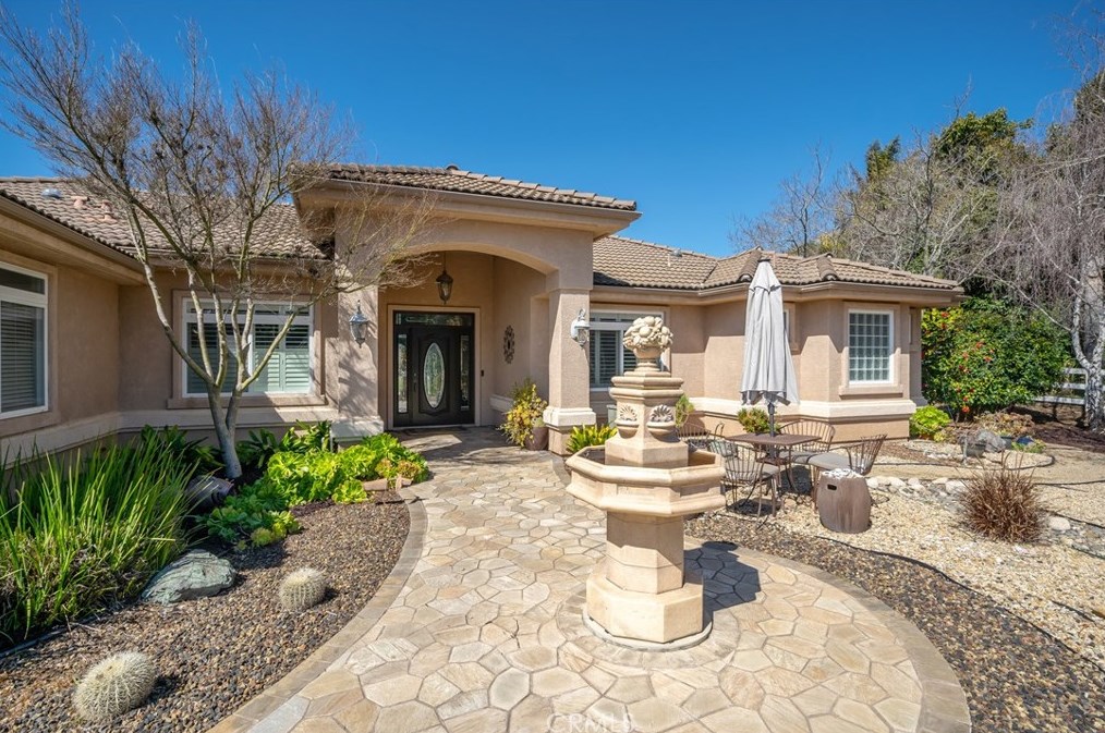 1144 Osage St, Nipomo CA  93444-9237 exterior