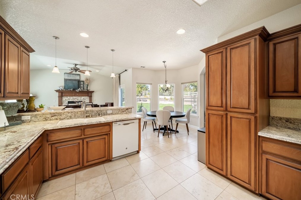 1144 Osage St, Nipomo CA  93444-9237 exterior