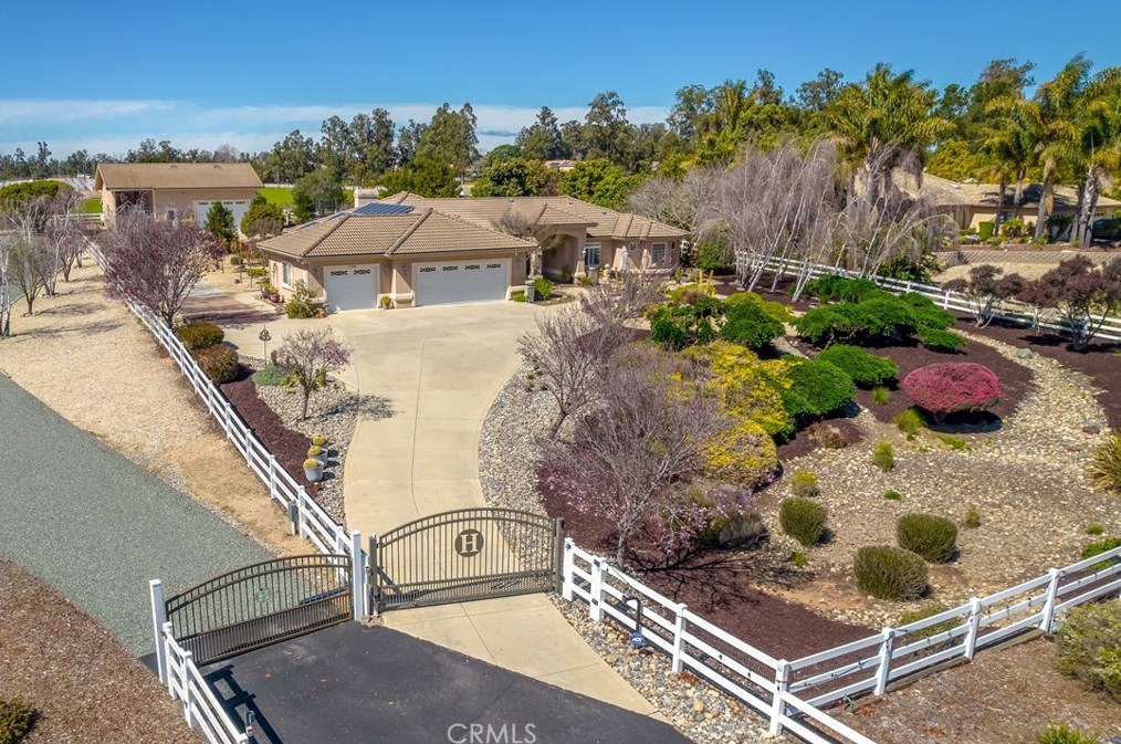 1144 Osage St, Nipomo CA  93444-9237 exterior