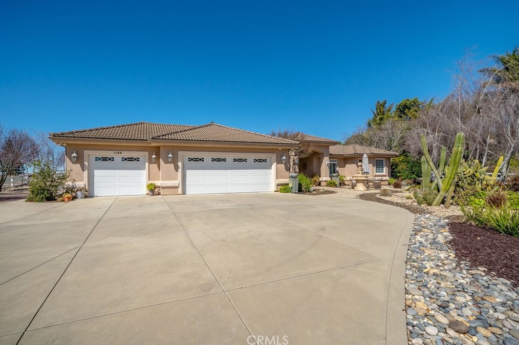 1144 Osage St, Nipomo CA  93444-9237 exterior