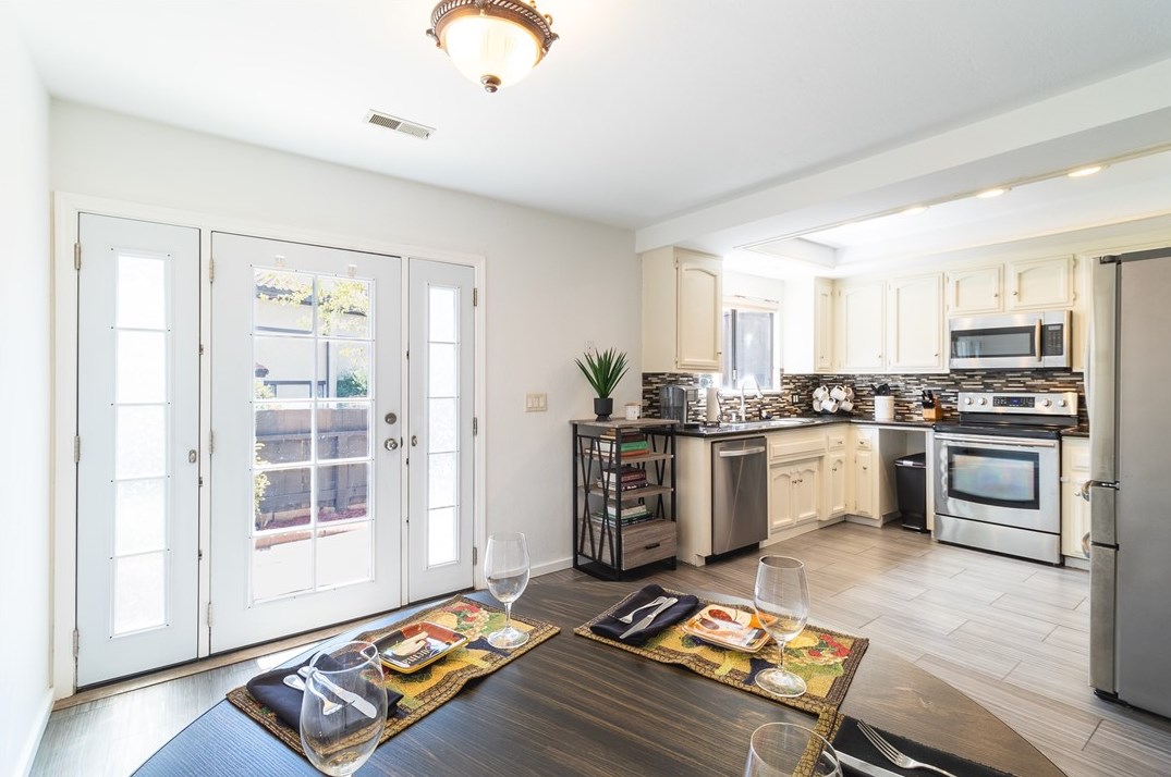 1109 Grieb Dr, Pismo Beach CA  93420-1804 exterior