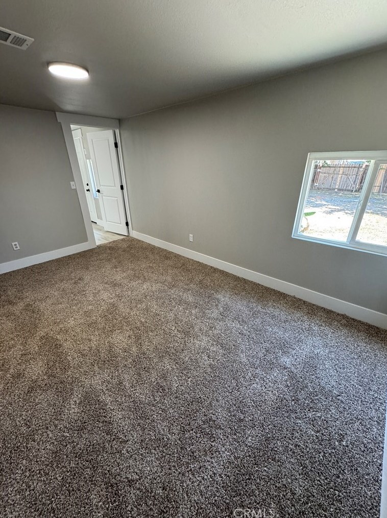 4586 Illinois Ave, Fresno CA  93702-2532 exterior