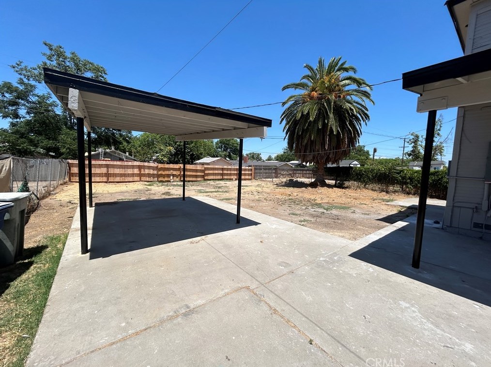 2045 Harvey Ave, Fresno CA  93702-1338 exterior