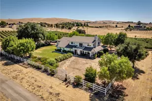 5055 Rancho La Loma Linda Dr, Paso Robles, CA 93446 - Photo 1