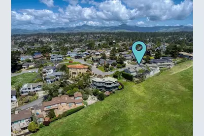 404 Huntington Road, Cambria, CA 93428 - Photo 3