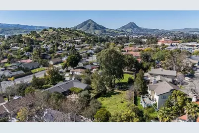 2406 Johnson Avenue, San Luis Obispo, CA 93401 - Photo 3