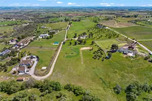 6095 Vista Serrano Way, Paso Robles, CA 93446 - Photo 45