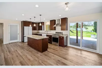 6095 Vista Serrano Way, Paso Robles, CA 93446 - Photo 9