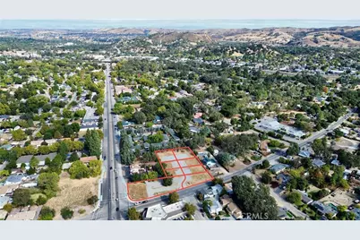 7955 Morro Road, Atascadero, CA 93422 - Photo 1