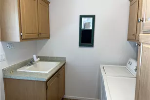 1226 Main St, Cambria, CA 93428 - Photo 23