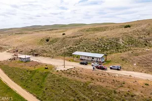 8050 Bitterwater Rd, Shandon, CA 93461 - Photo 11