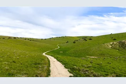 8050 Bitterwater Road, Shandon, CA 93461 - Photo 17