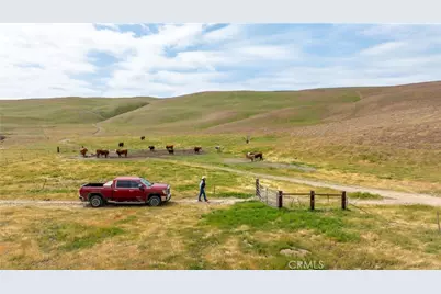 8050 Bitterwater Road, Shandon, CA 93461 - Photo 31