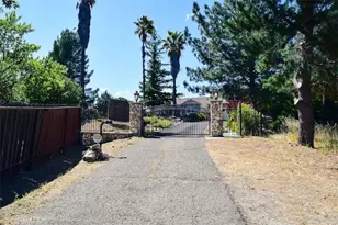 5 W 12th St, Paso Robles, CA 93446 - Photo 3