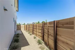 6008 E Sussex Way, Fresno, CA 93727 - Photo 37