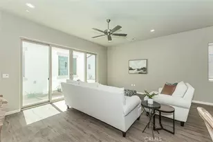 6008 E Sussex Way, Fresno, CA 93727 - Photo 7