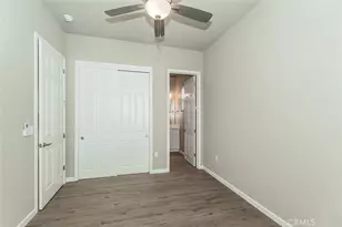 6008 E Sussex Way, Fresno, CA 93727 - Photo 47