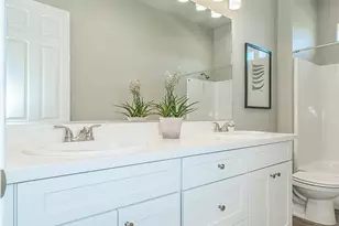 6008 E Sussex Way, Fresno, CA 93727 - Photo 31