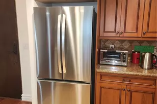 10862 Bloomfield St, Toluca Lake, CA 91602 - Photo 5