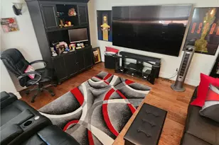 10862 Bloomfield St, Toluca Lake, CA 91602 - Photo 19