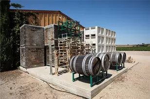 2995 Pleasant Rd, San Miguel, CA 93451 - Photo 47