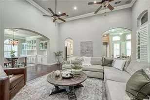 218 W Hubert Ct, Fresno, CA 93711 - Photo 13