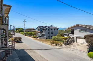 444 Pembrook Dr, Cambria, CA 93428 - Photo 9