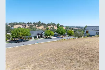 308 Maplewood Court, Paso Robles, CA 93446 - Photo 7