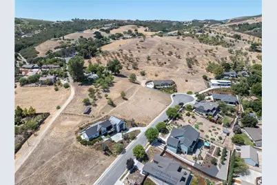 308 Maplewood Court, Paso Robles, CA 93446 - Photo 13