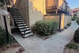 1550 Ashlan, Fresno, CA 93705 - Photo 13