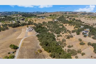 350 Robles Road, Paso Robles, CA 93446 - Photo 5