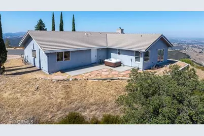 13750 Falcon Road, Atascadero, CA 93422 - Photo 45