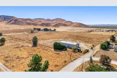 485 S 8 Th Street, Shandon, CA 93461 - Photo 31