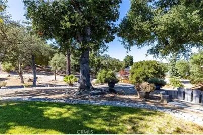 8070 Coromar Ave, Atascadero, CA 93422 - Photo 5